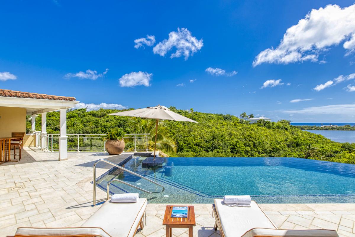 9- Location villa piscine Sea Vous Play Terres Basses Saint Martin_terrasse
